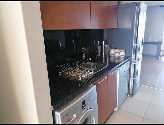 3 BEDROOM APARTMENT FOR SALE IN POINT WATERFRONT